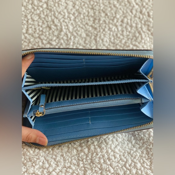 KATE SPADE | Clutch Wallet - Picture 4 of 4